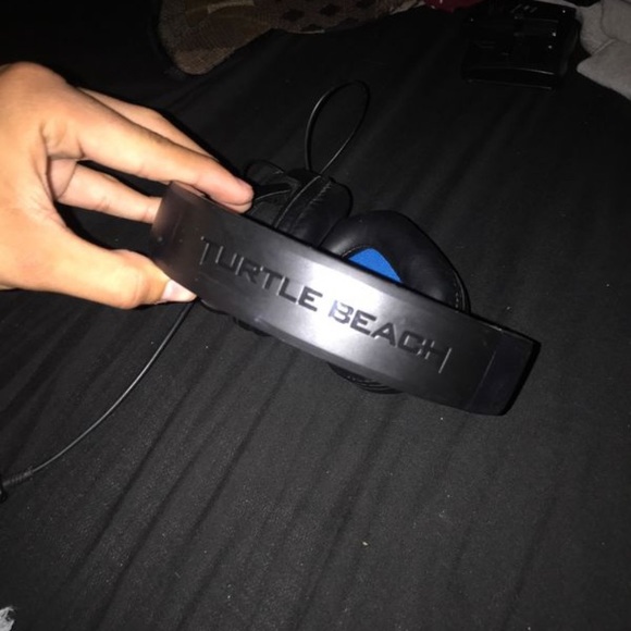 Turtle beach headset - Picture 2 of 4